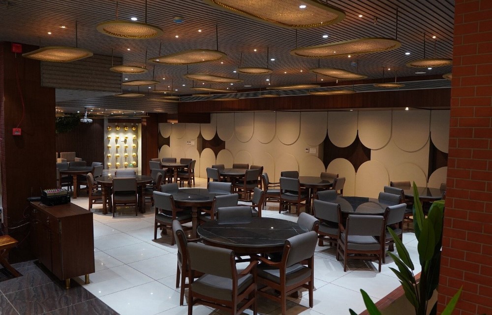 Hotel Madhur