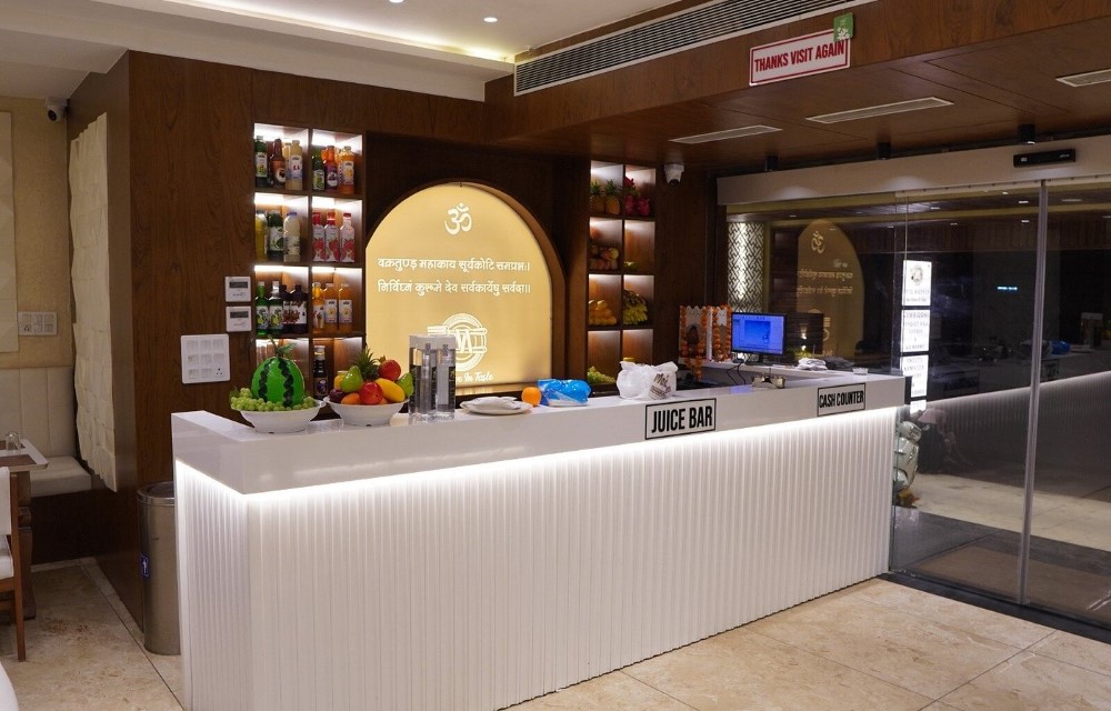 Hotel Madhur