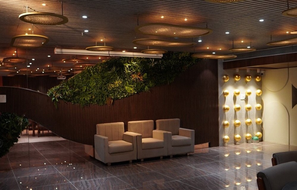 Hotel Madhur