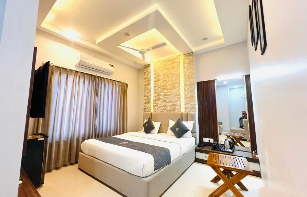 Suite Room 